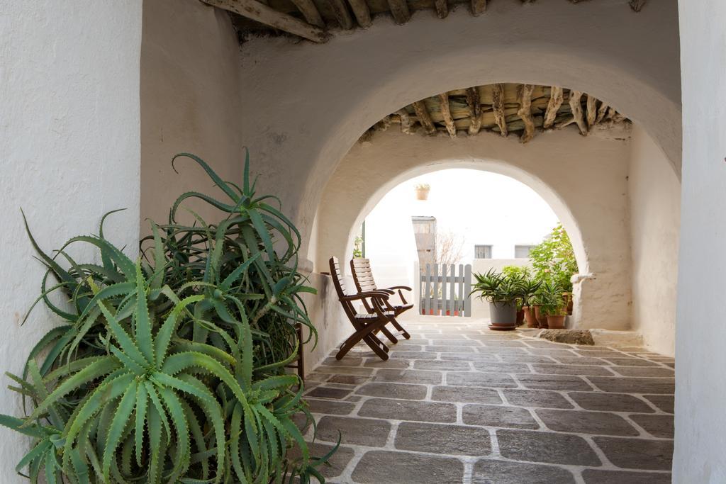 Hôtel Castro à Folégandros Extérieur photo